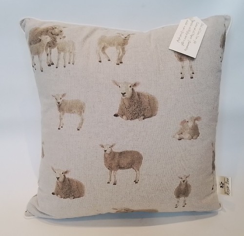 Cojines Hechos a Mano Rosie Bee Cumbria Relleno Profundo Naturaleza Animal 100% Algodón 42x42cm - Imagen 4 de 18
