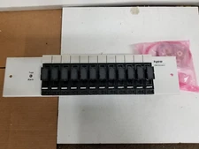 Tyco ED83127-30G-6        12 Load Panel Fuse Holder Power Distribution Panel