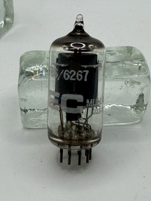 Mullard IEC 6267/EF86  Halo Getter Tested on B&K