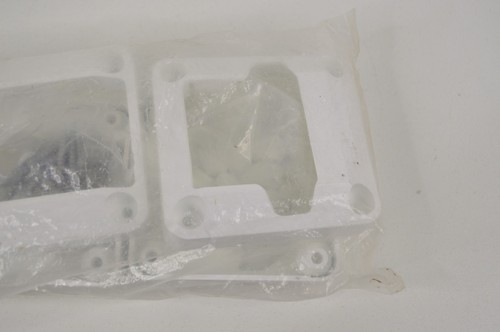 2-Pair White Sentry Stair Brackets Fiberon Composite Railing 435551 442922 - Picture 3 of 6