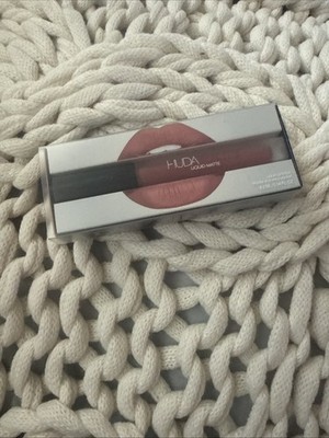 Huda Beauty Liquid Matte Lipstick Perfectionist. NEW!