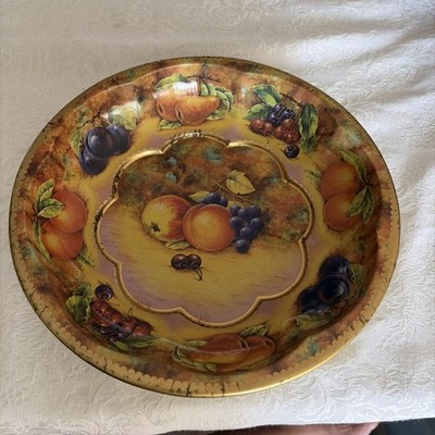 VINTAGE KITCHEN 1971 DAHER LONG ISLAND NY 10'' ACROS 1 3/4'' HIGH METAL FRUIT BOWL