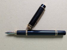 Waterman Ideal Man 100 Patronenfederhalter schwarz breite goldene Feder 18K/750
