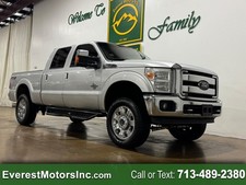 2015 Ford F-250 Super Duty LARIAT ULTIMATE 4X4 CREWCAB 6.7L V8 DIESEL