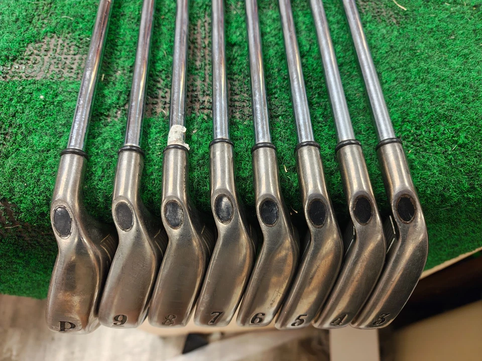 Juego de hierro de golf Callaway Hawkeye tungsteno titanio 3-PW varilla de acero flexible regular Foto 3 de 4