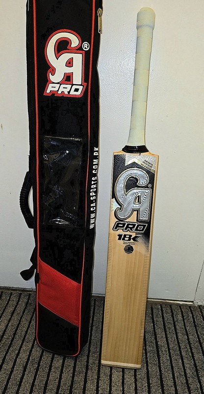 CA Pro 18K Cricket Bat - Grade 1+