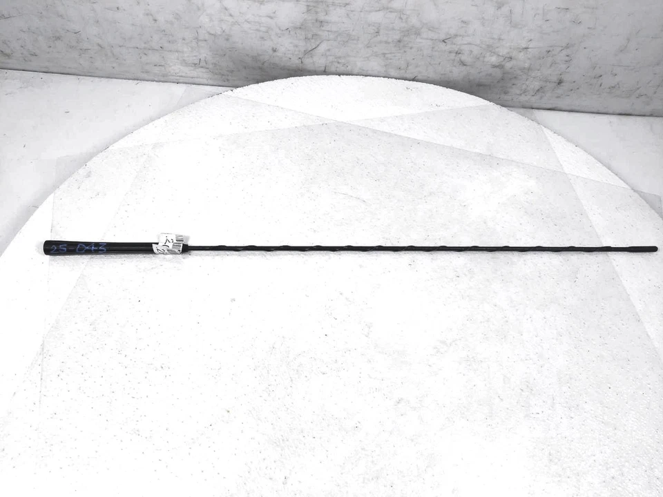 Antena Ford Bronco 2021-2024 - Guardabarros pasajero Mtd Mcpz-18813-A Foto 2 de 4