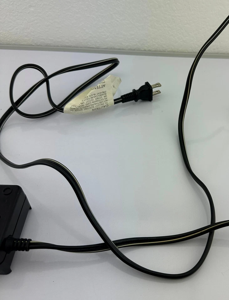 Genuine JVC AA-V5U AC Power Adapter Charger for JVC Camcorder OEM -TESTED - Image 3 of 4