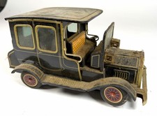 VINTAGE BATTERY OPPERATED OLD TIME TIN CAR JAPAN TOY