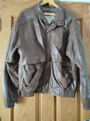 j0【激レア】【美品】【ビルブラス】BILL BLASS ジャケット M j0【激レア】【美品】【ビルブラス】BILL BLASS ジャケット M