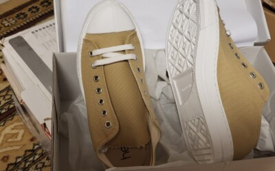 Mode von Heine Damen Schuhe Schnürer Sneaker Turnschuhe beige Neu