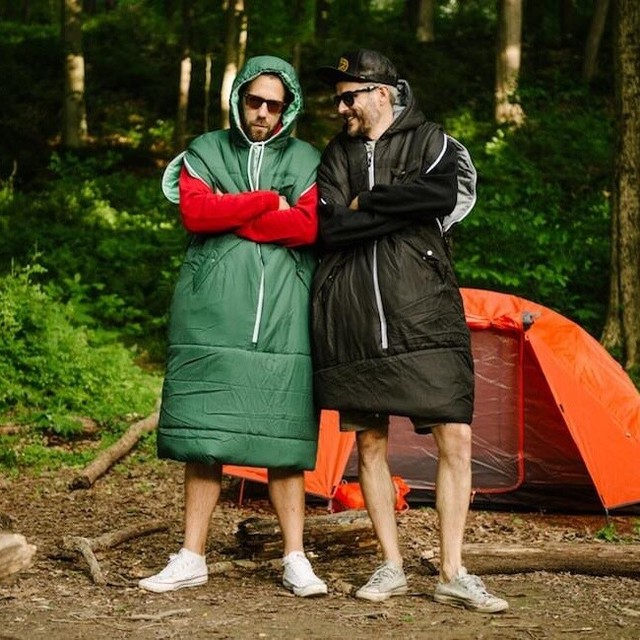 Poler Outdoor Stuff Camp Vibes Shaggy Napsack Large Black Wearable Sleeping Bag eBay