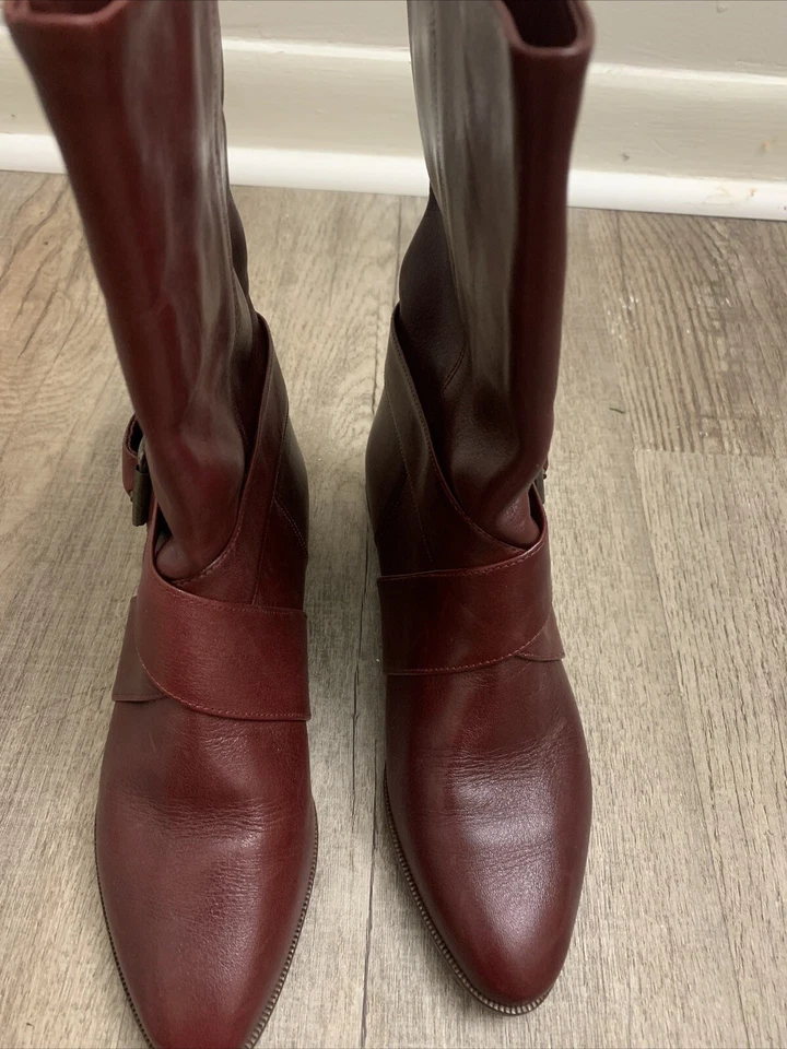 Botas de cuero rojas firma vintage Etienne Aigner/mediados de los 80’s, excelente estado Foto 3 de 4
