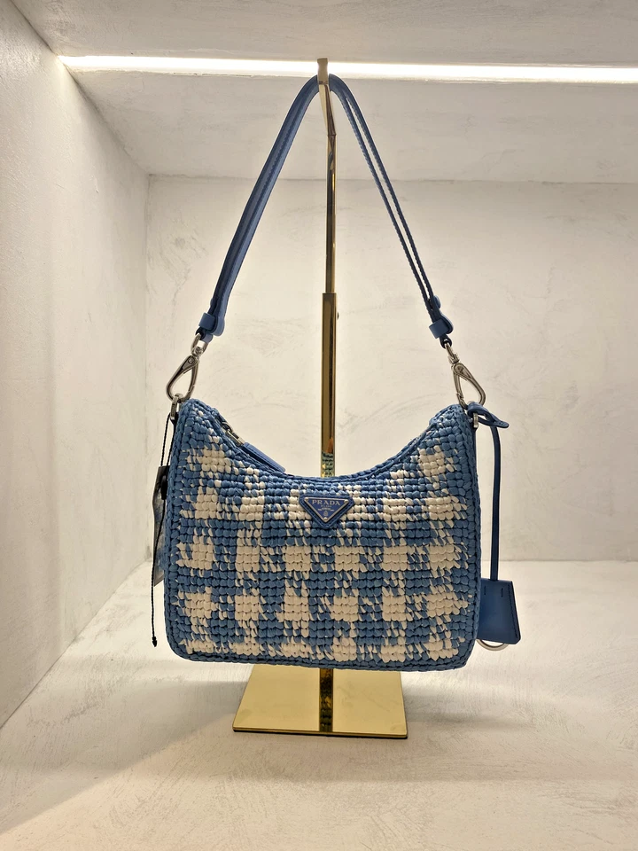 Prada Re-Edition, foto 1 di 5