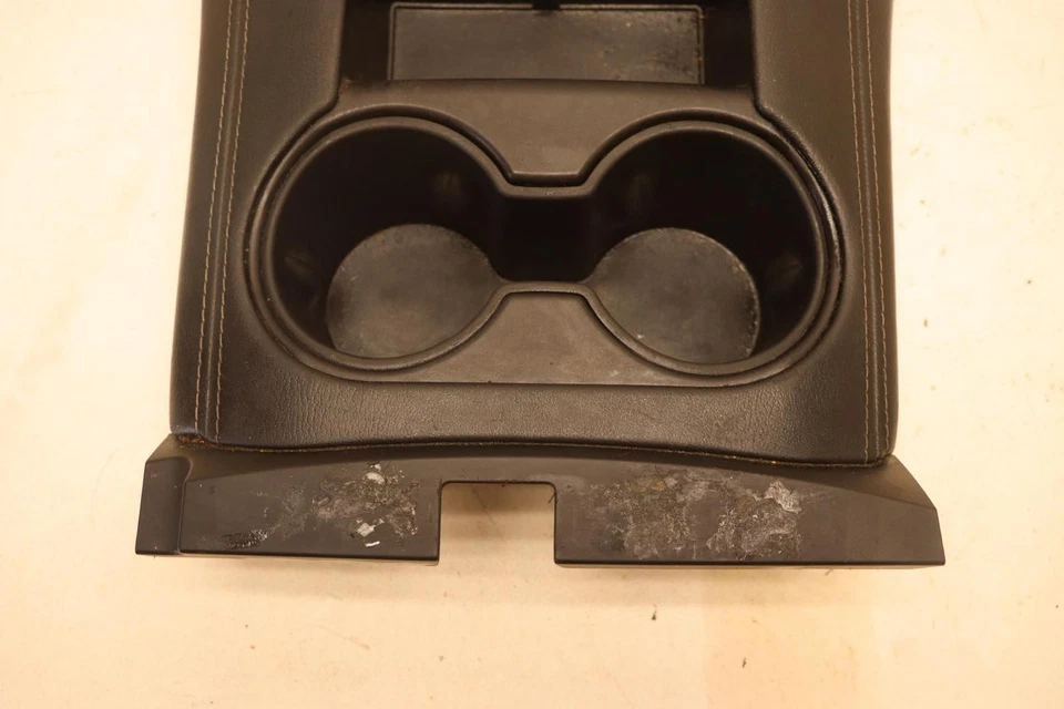 Chevy/GMC 2015 suburbano consola central portavasos cubierta panel de moldura OEM Foto 3 de 4