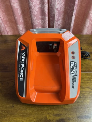 #ad Yard Force 120V Volt Lithium Ion DC Battery Charger YOL120CGR READ $59.99