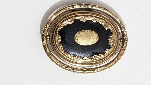 Civil War Era Mourning Swivel Jewelry Gentleman's Photo Jet Gold Locket Brooch - Picture 4 of 11