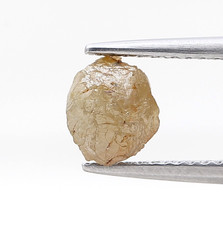 1 carat yellow rough natural diamond - as image