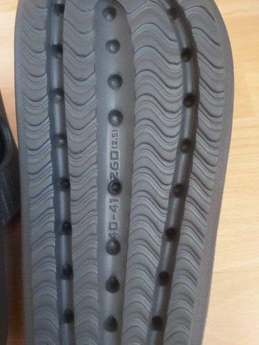 Coole neue Herren Badelatschen in schwarzgrau und Größe 40 - 41 von Pummys - Bild 6 von 7