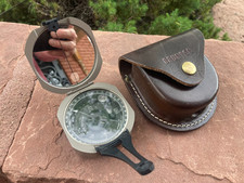 Hermosa Brújula de Tránsito de Bolsillo Clásica Brunton De Colección Estuche de Cuero Wyoming