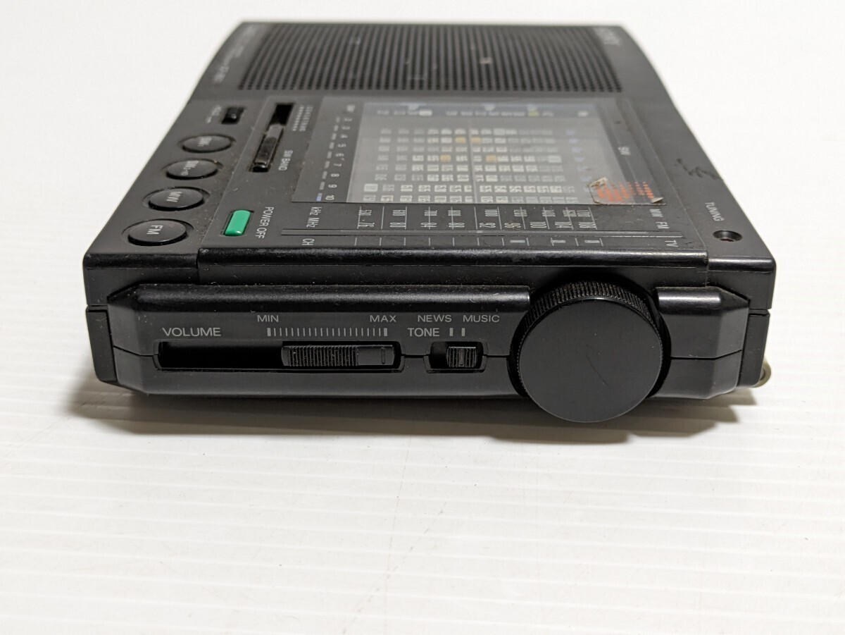 Sony ICF 7601 AM/FM/SW 12 Bands Dual Conversion Receiver Sony ICF 7601 AM/FM/SW 12 Bands Dual Conversion Receiver