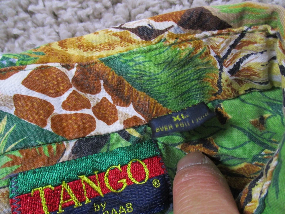 Vintage Tango Shirt Mens XL Green Max Raab Button Up African Safari Animals - Image 4 of 4