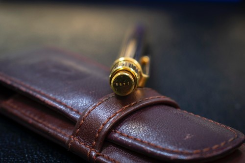 Must de Cartier Mechanical Pencil 0.7 mm with Red leather Case. - Picture 4 of 6