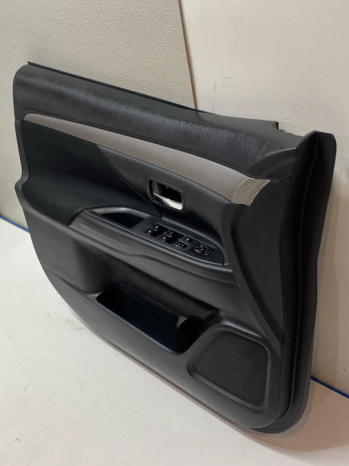 Panel de moldura de puerta del conductor delantero izquierdo negro OEM para MITSUBISHI OUTLANDER 2014-2018 Foto 2 de 4