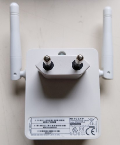 Netgear / WiFi Extender / WLan Repeater /WN3000RPv3 / bis 300 MBits - Bild 2 von 4