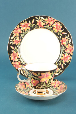 Royal Albert Provincial Flowers Prairie Lily Lilien 3 tlg.Tasse UT Teller