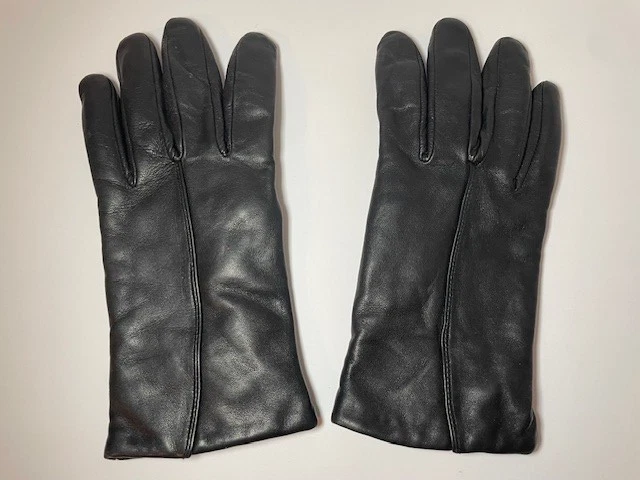 Vintage Wilson’s Women's Genuine Black Leather Gloves Size M