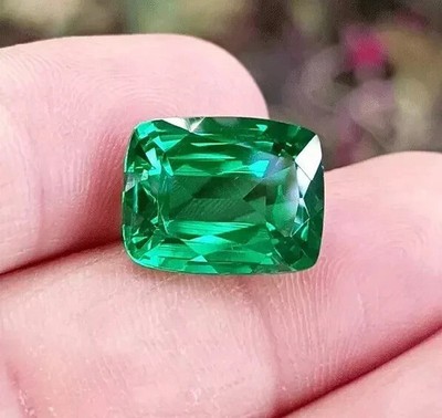 AAA 10.0 CT+ Flawless Natural Green Emerald Loose Certified Gemstone CUSHION Cut