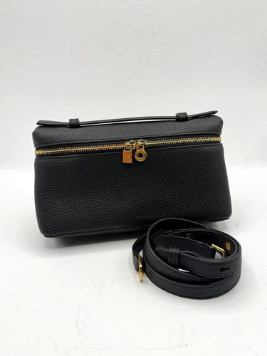Loro Piana Leather Extra Pocket L 19 Black Mint 
