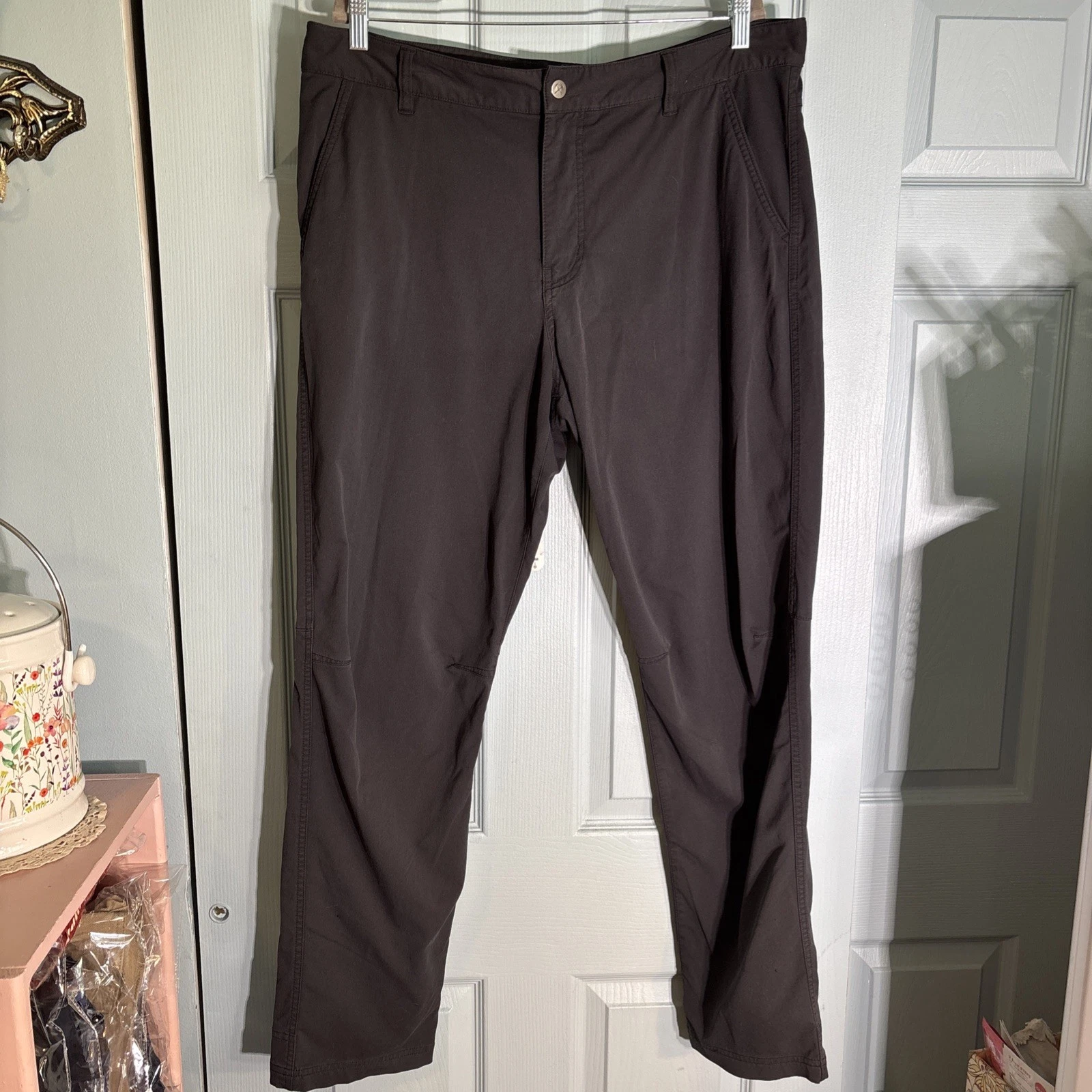 REI Co-OP Regular Fit Hiking, Outdoor Black Pants Sz 38/32