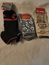 8 Pack Of Adult Socks Verious Sizes