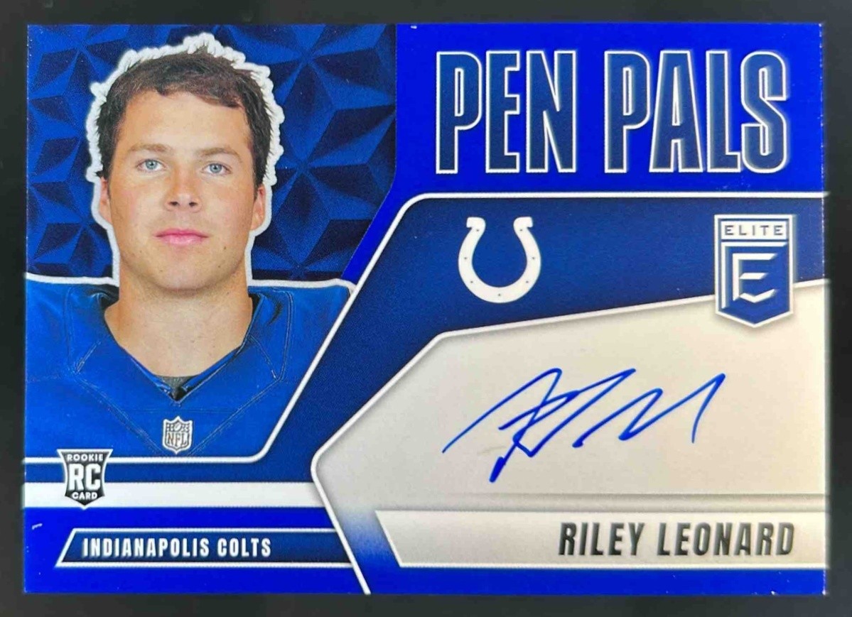 2025 Donruss Elite Riley Leonard Pen Pals (Horizontal) RC Blue Ink Auto #PP-RIL