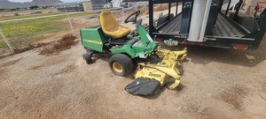 John Deere F725 zero turn mower