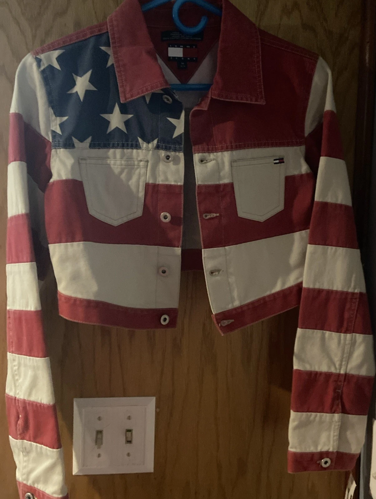 Tommy Hilfiger Rare Flag Red White Blue Denim Jean Jacket NWT Sz M Cropped Waist