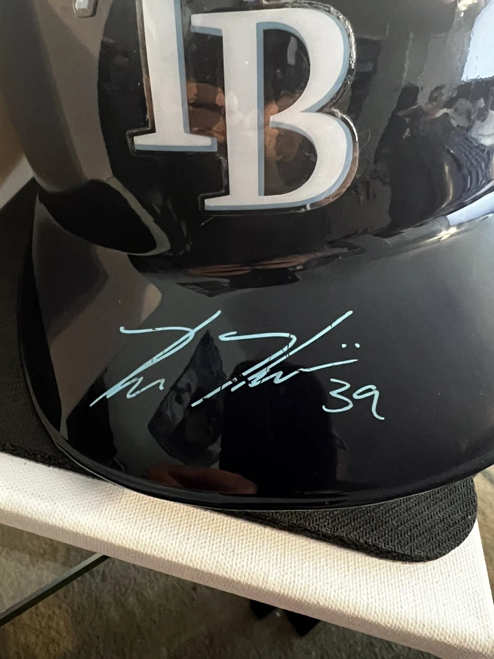 Minicasco Kevin Kiermaier autografiado firmado Tampa Bay Rays JSA Foto 2 de 4