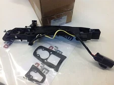 05-07 Cadillac STS LH Driver Side Front Door Handle HOUSING  new OEM 19120306