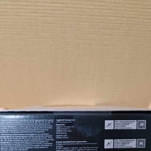 Logitech Pop Keys Wireless Mechanical Keyboard With Emoji Keys - Picture 6 of 7
