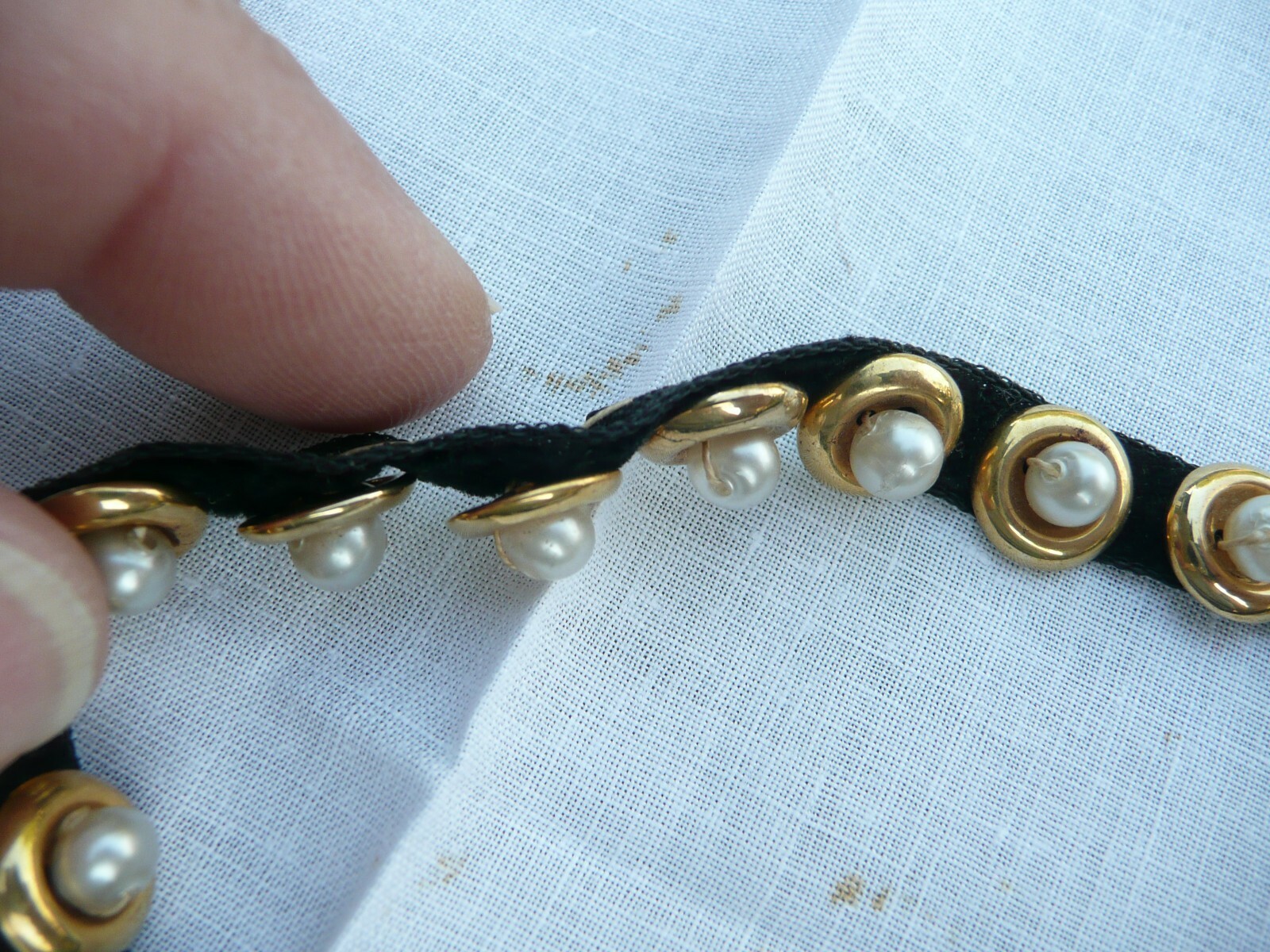 Picture 4 of 5