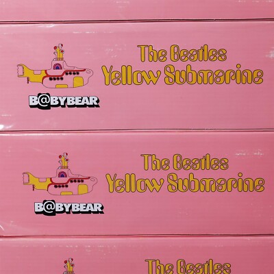 The Beatles Sgt. Pepper's ベアブリック　100% レア The Beatles Yellow Submarine Sgt pepper ver. B@bybear
