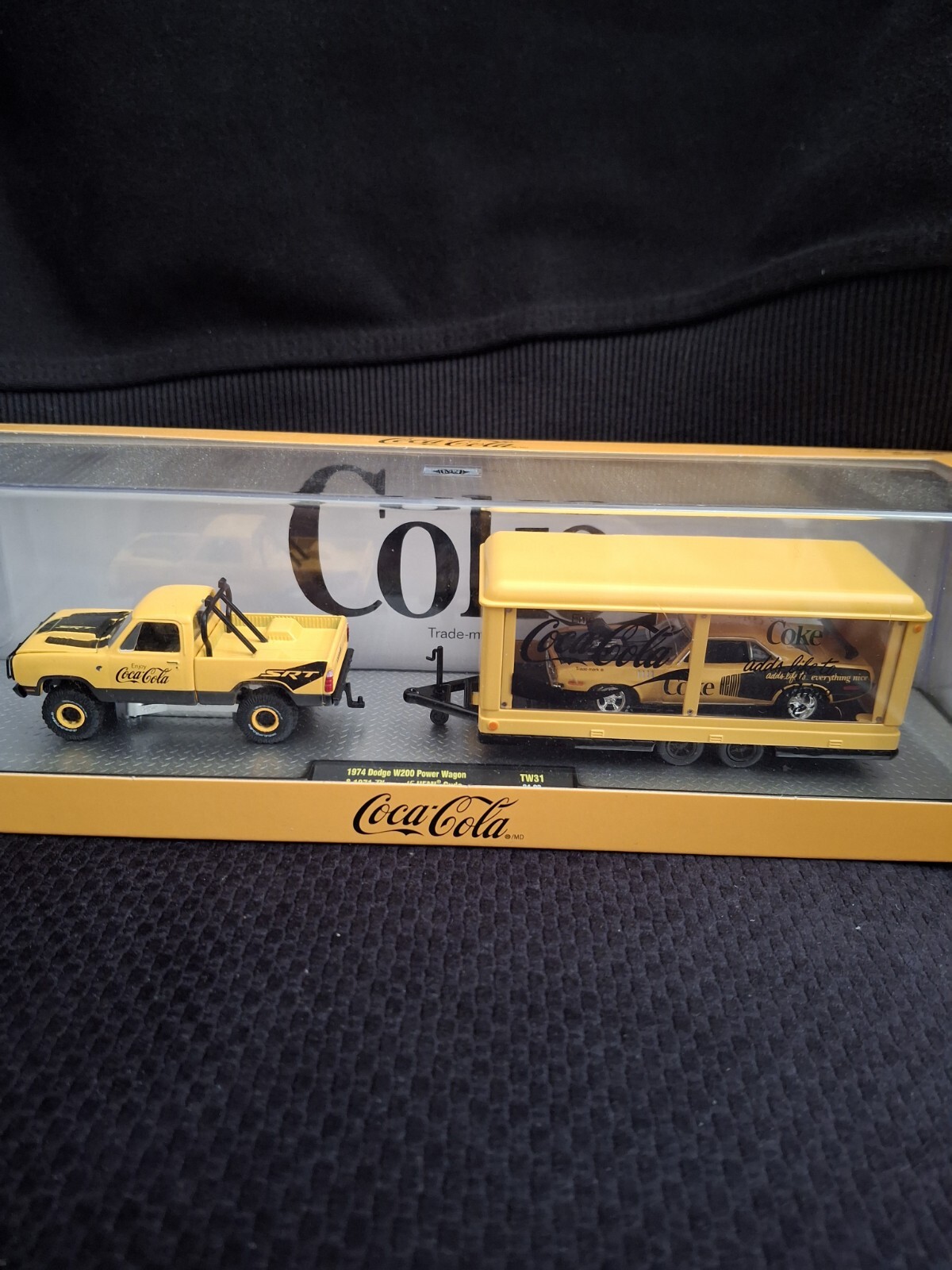 m2 coca cola hauler