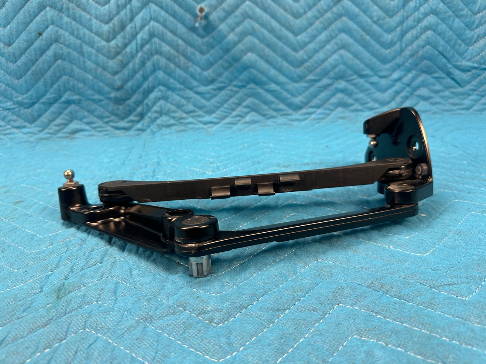 Bentley Cont Flying Spur Trunk Luggage Lid Hinges RH&LH Pair 29k 2006-2012 OEM