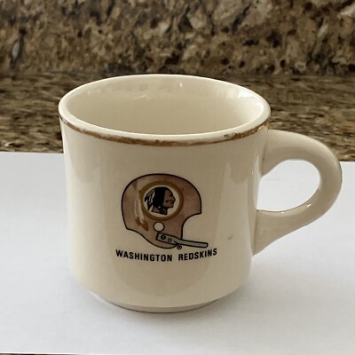 Vintage Washington Redskins Sphere Helmet 3 1/4'' Gold rim Coffee Mug Commanders