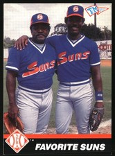 1989-90 T&M Senior League #118 Favorite Suns (Luis Tiant / Cesar Cedeno)