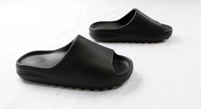 新品✨ YEEZY SLIDE YS-01 サンダル 黒 YZY Yeezy YS-01 Slides - Black, Fudge & Cream - Men's Sizes 4-15