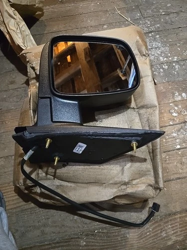 15937984 OEM GM Genuine LH Side View Mirror  Chevrolet EXPRESS SAVANA 15117627