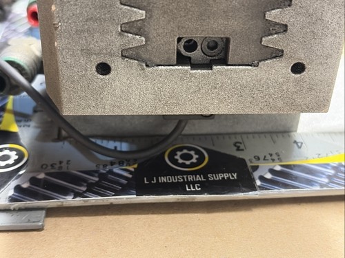 Schunk PGN+200/1 2-Finger Parallel Gripper _GOOD TAKE-OUT!_*WARRANTY_FAST SHIP! - Foto 6 di 12